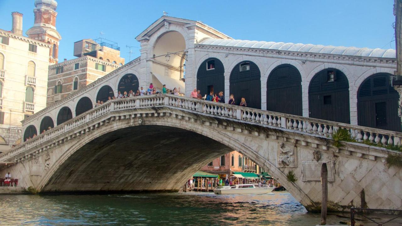 Raggio Di Sole Dietro Piazza San Marco Casa vacanze Venezia